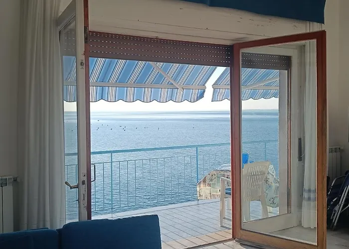 Locazione Turistica Sul Mare Strada Costiera 244, Trieste
